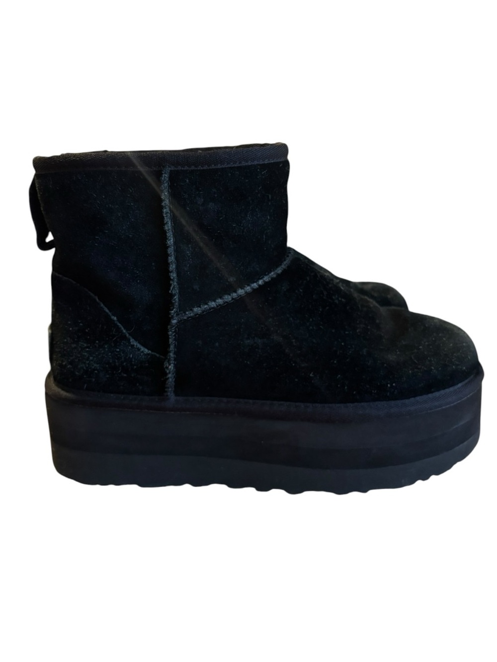 UGG Classic Ultra Mini Platform Boots - Picture 6 of 8